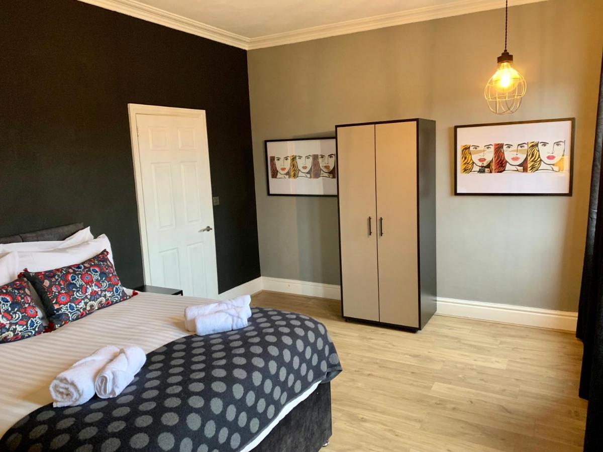 Stamer House By Yourstays, Stylish Quirky House, With 4 Double Bedrooms, Book Now! Stoke-on-Trent 外观 照片